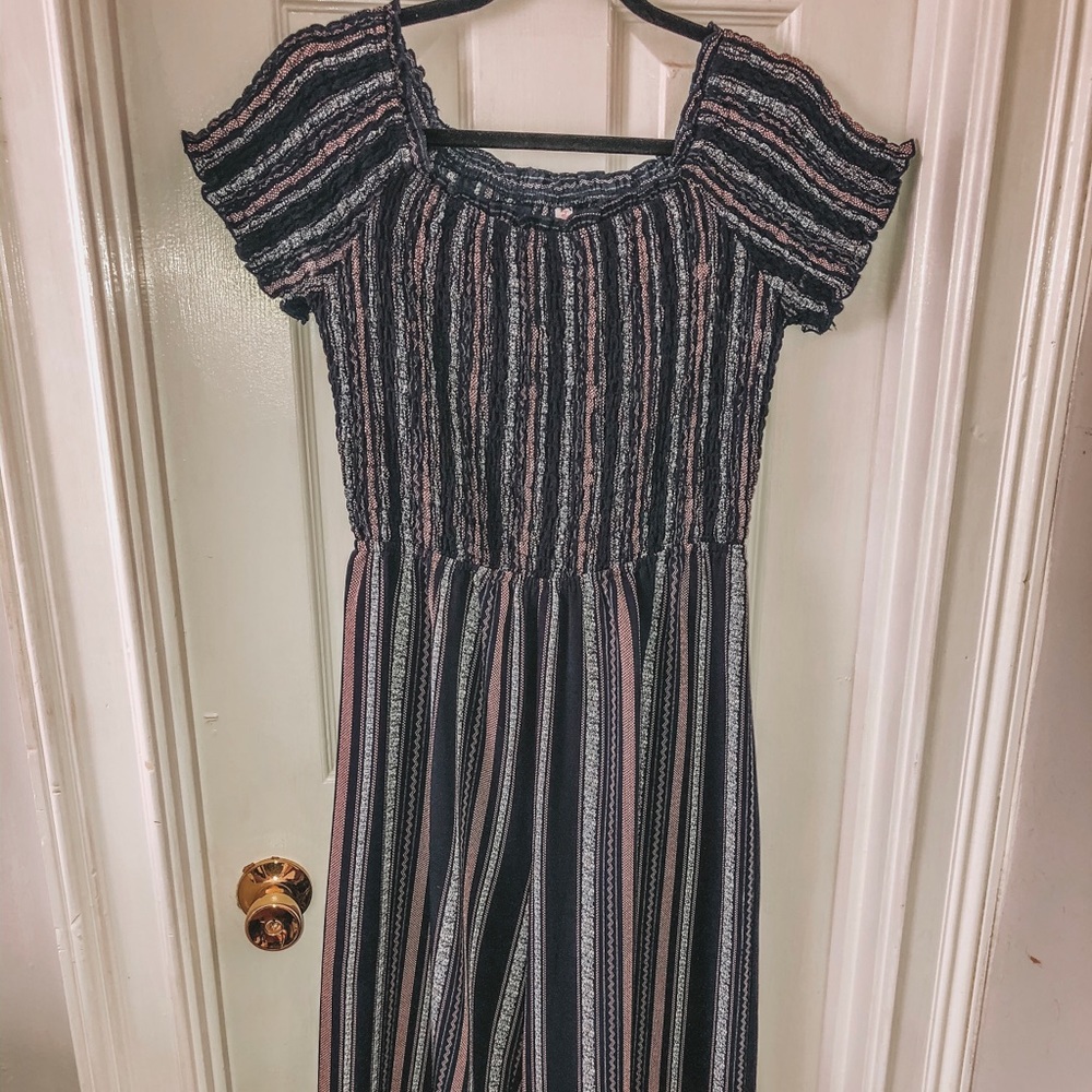 ✨ Off the shoulder jumpsuit ✨